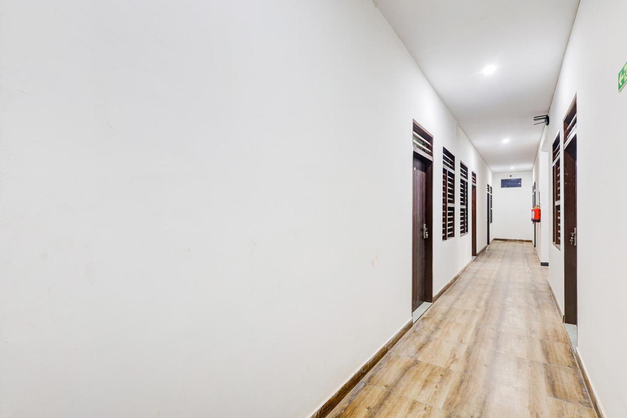 Super Hotel O Aravali Vihar Bhiwadi Ngoại thất bức ảnh